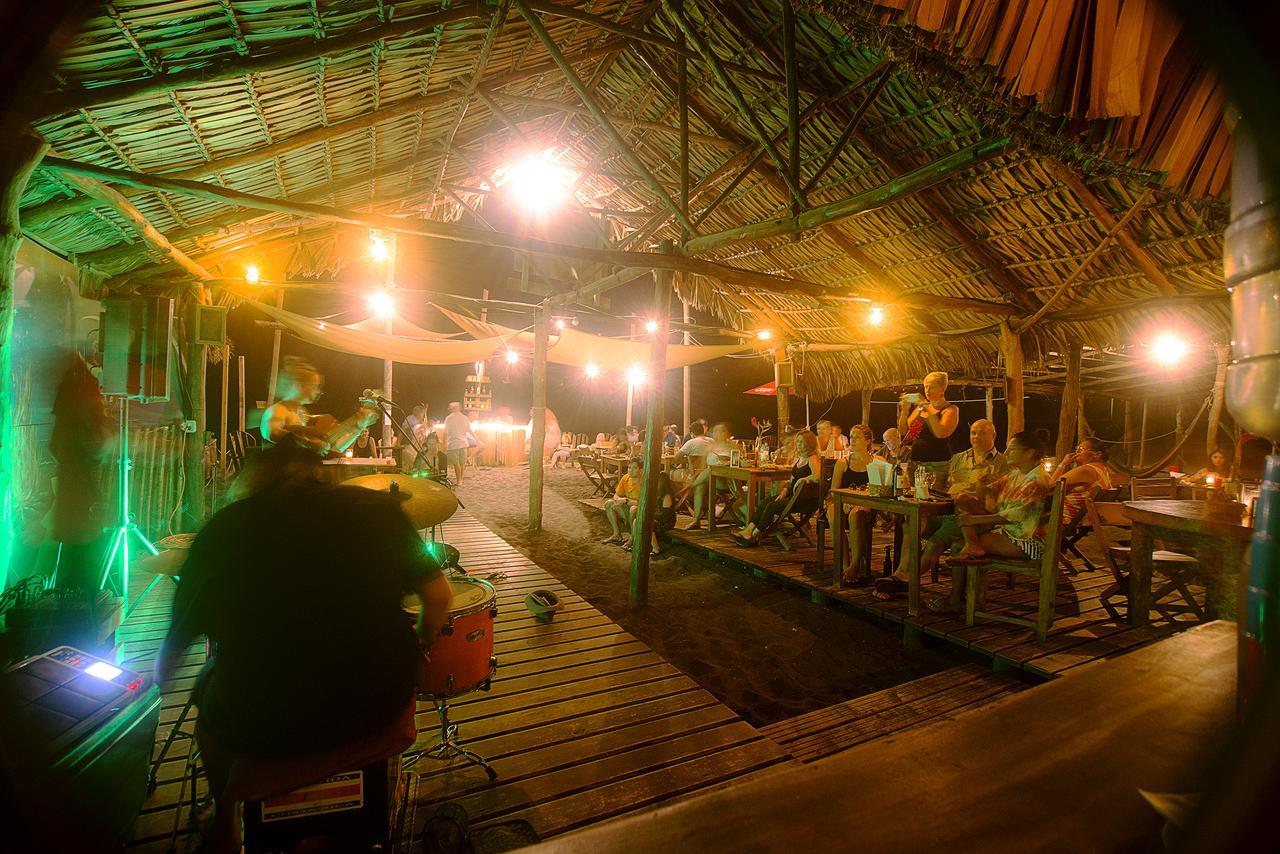 Hotel El Delfin Monterrico Eksteriør billede