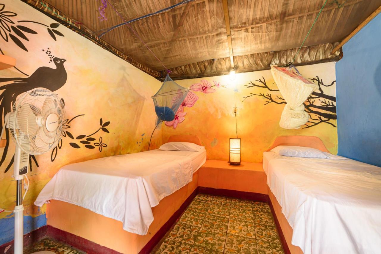 Hotel El Delfin Monterrico Eksteriør billede